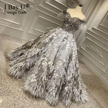 Load image into Gallery viewer, Formal Feathers Evening Dresses With Beading Vestidos Arabic Dubai Ball Gown Prom Dress Abendkleider 2020 Robe De Soiree Party