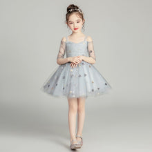 Load image into Gallery viewer, Flower Girl Romantic Wedding Banquet White Petal Dress Star Printed Dresses for Girls at Eucharist Exchange Etiquette Party