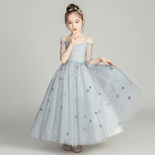Load image into Gallery viewer, Flower Girl Romantic Wedding Banquet White Petal Dress Star Printed Dresses for Girls at Eucharist Exchange Etiquette Party