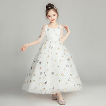 Load image into Gallery viewer, Flower Girl Romantic Wedding Banquet White Petal Dress Star Printed Dresses for Girls at Eucharist Exchange Etiquette Party
