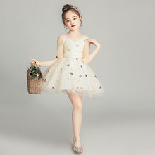 Load image into Gallery viewer, Flower Girl Romantic Wedding Banquet White Petal Dress Star Printed Dresses for Girls at Eucharist Exchange Etiquette Party